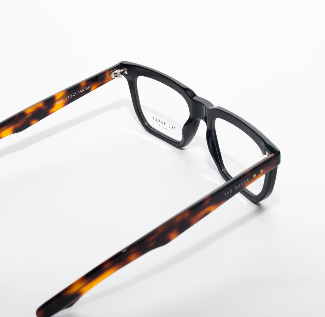 Ted Baker 01