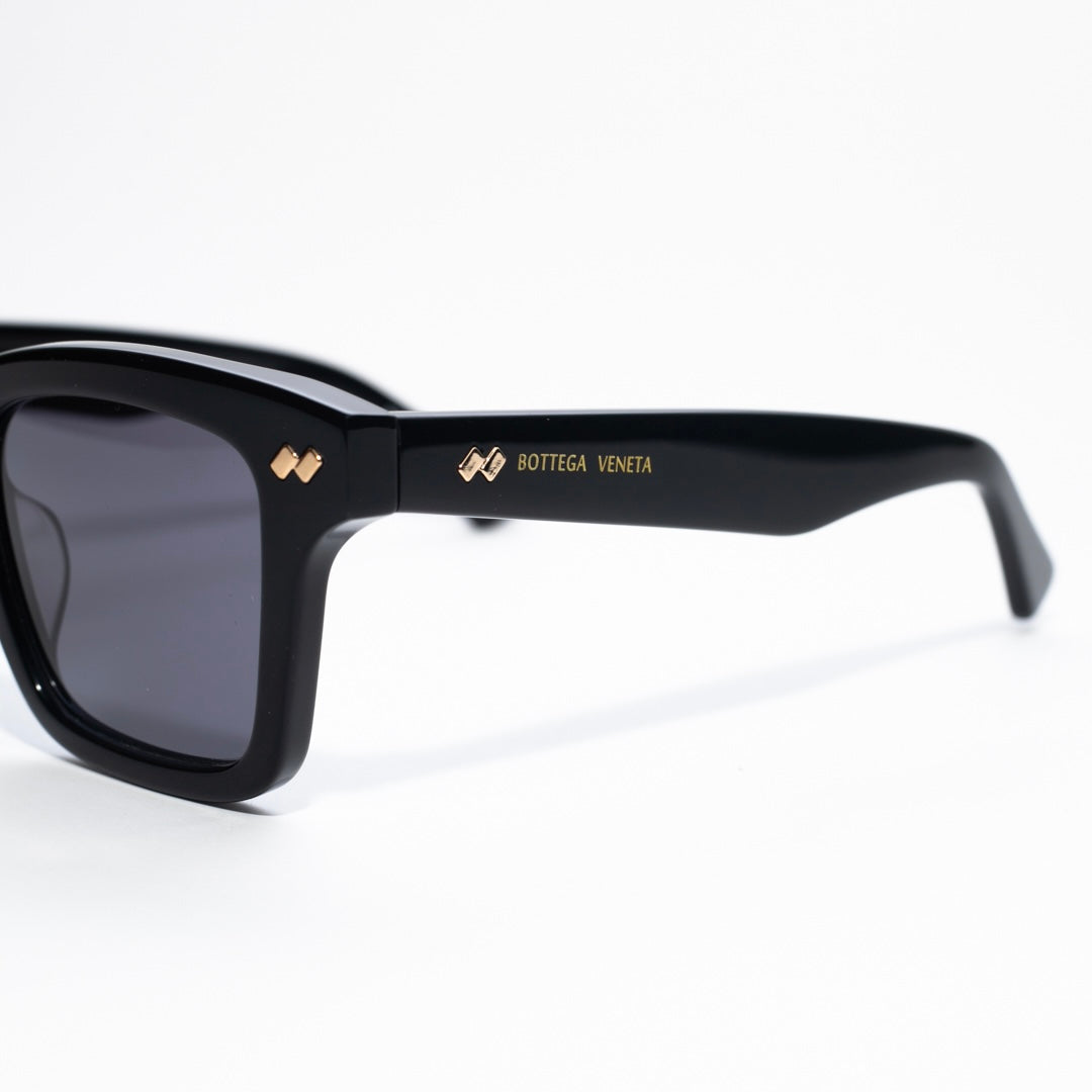 Bottega 01