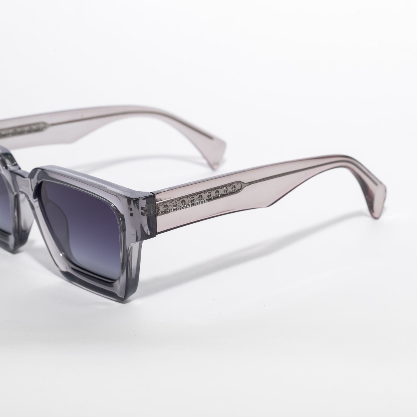 A LV sun 02