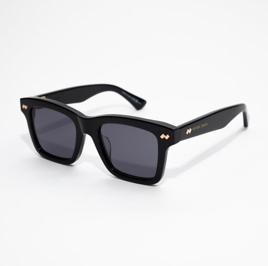 Bottega 01