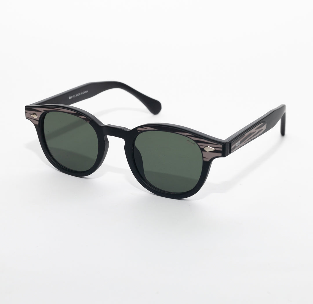 R62 small frame