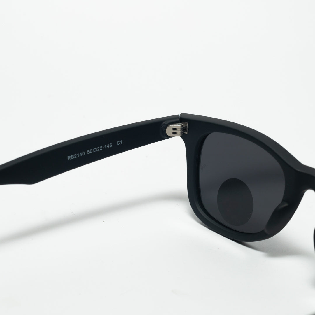 wayfarer matt